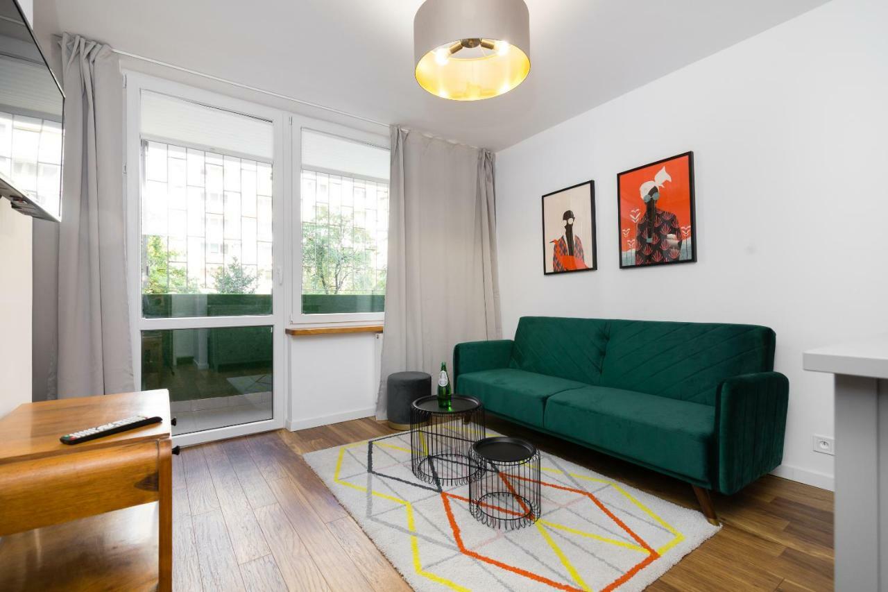 Independence Museum Charming Apartment ワルシャワ エクステリア 写真